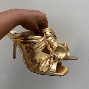 Zara Metallic Gold Stiletto Heel Mules w Bow Deets